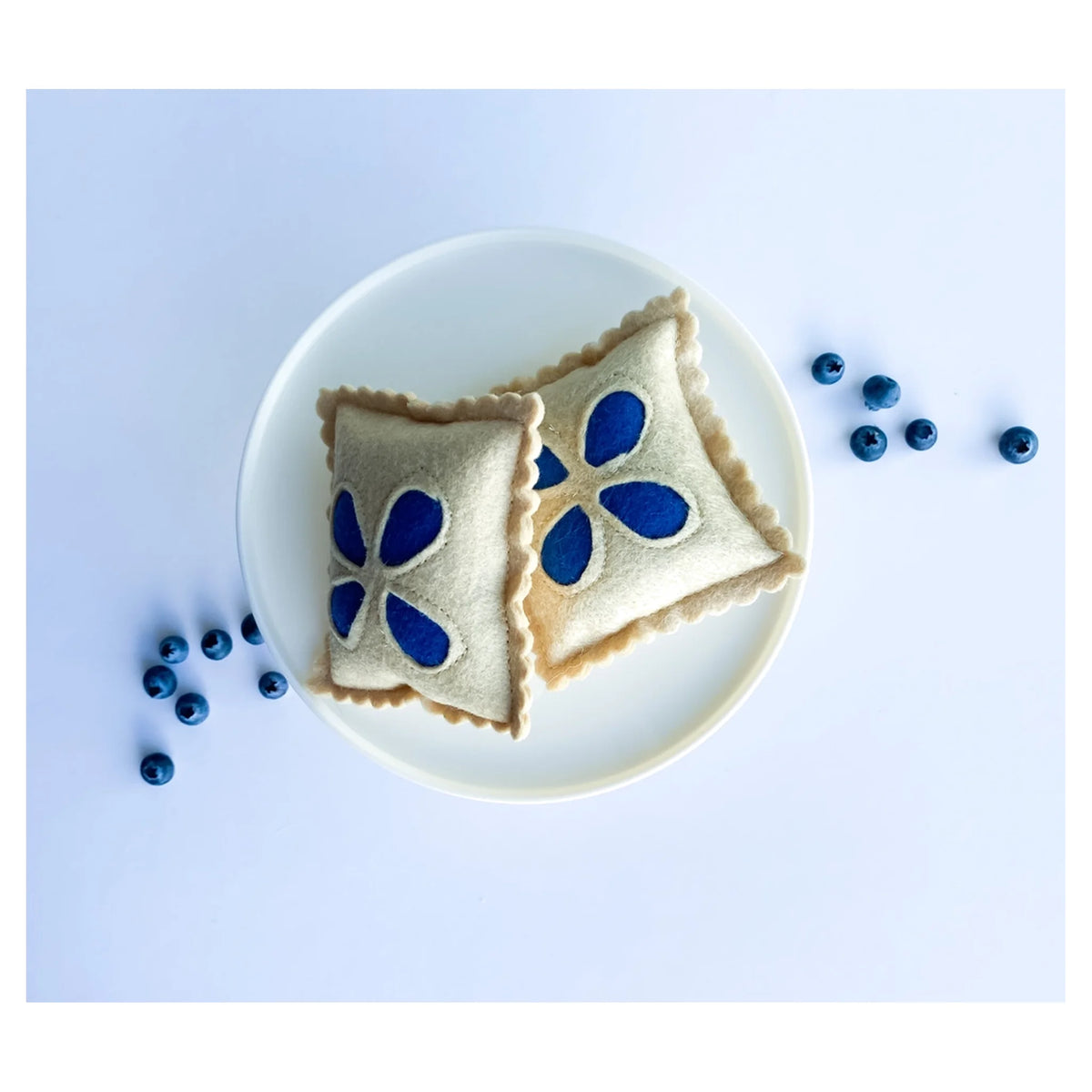 Felt Play Food: Hand Pies