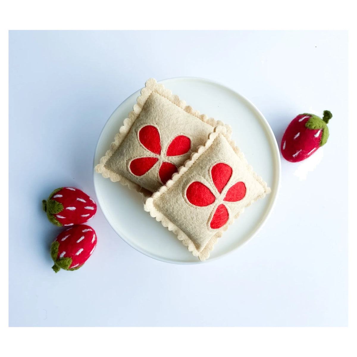 Felt Play Food: Hand Pies