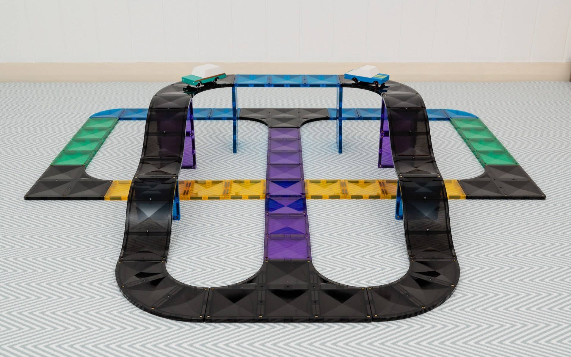 CONNETIX Roads Ramps & Intersections Pack, 16 Pieces