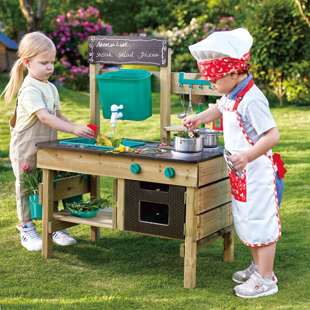 Outdoor Kitchen