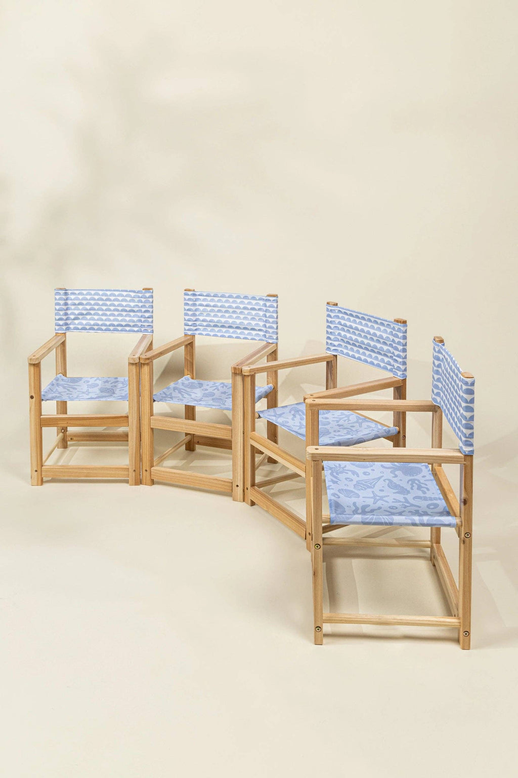 Kids’ Patio Set 4 Chairs and Parasol–Under the Sea