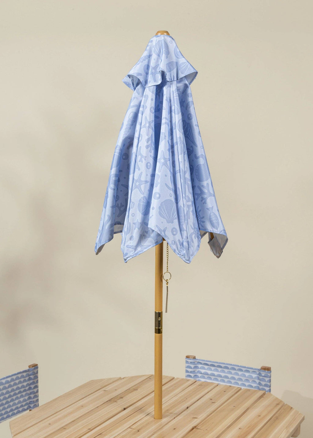 Kids’ Patio Set 4 Chairs and Parasol–Under the Sea