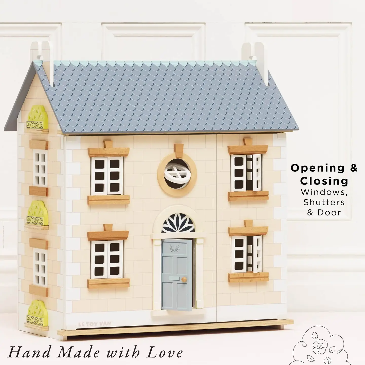 Bay Tree Wooden Dolls House