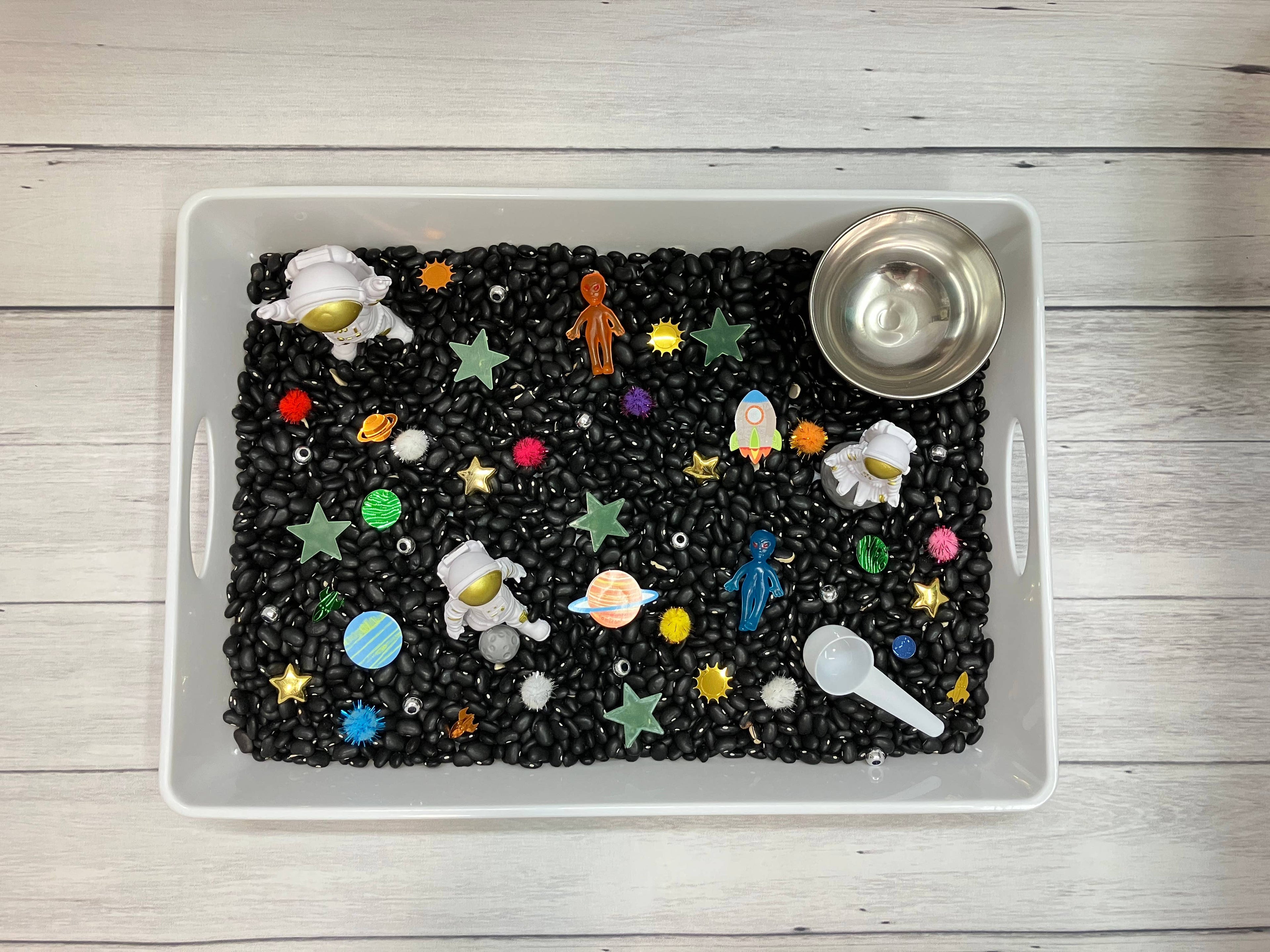 Astronauts in Space Sensory Bin, Sensory Bins Kids, Space