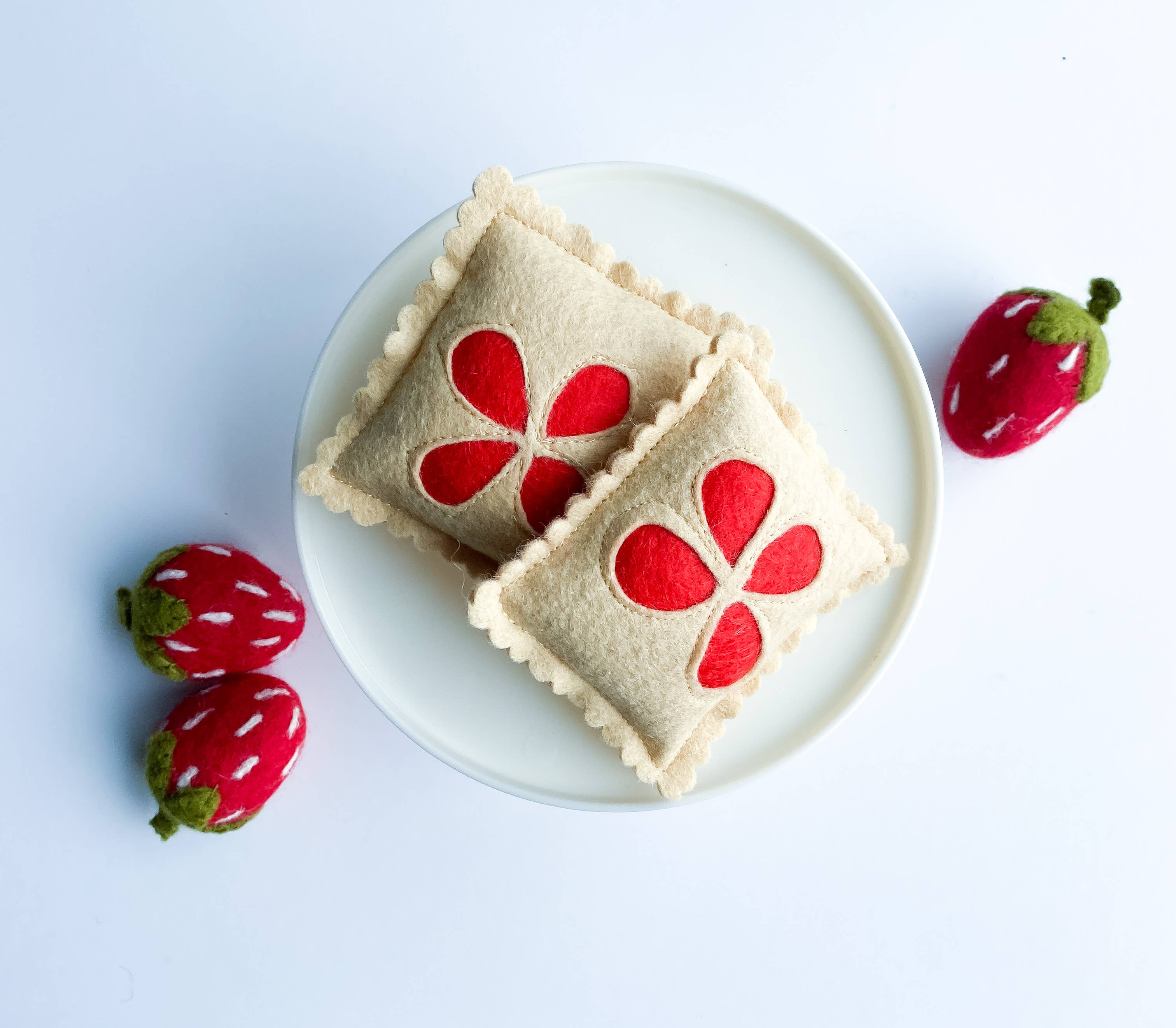 Felt Play Food: Hand Pies