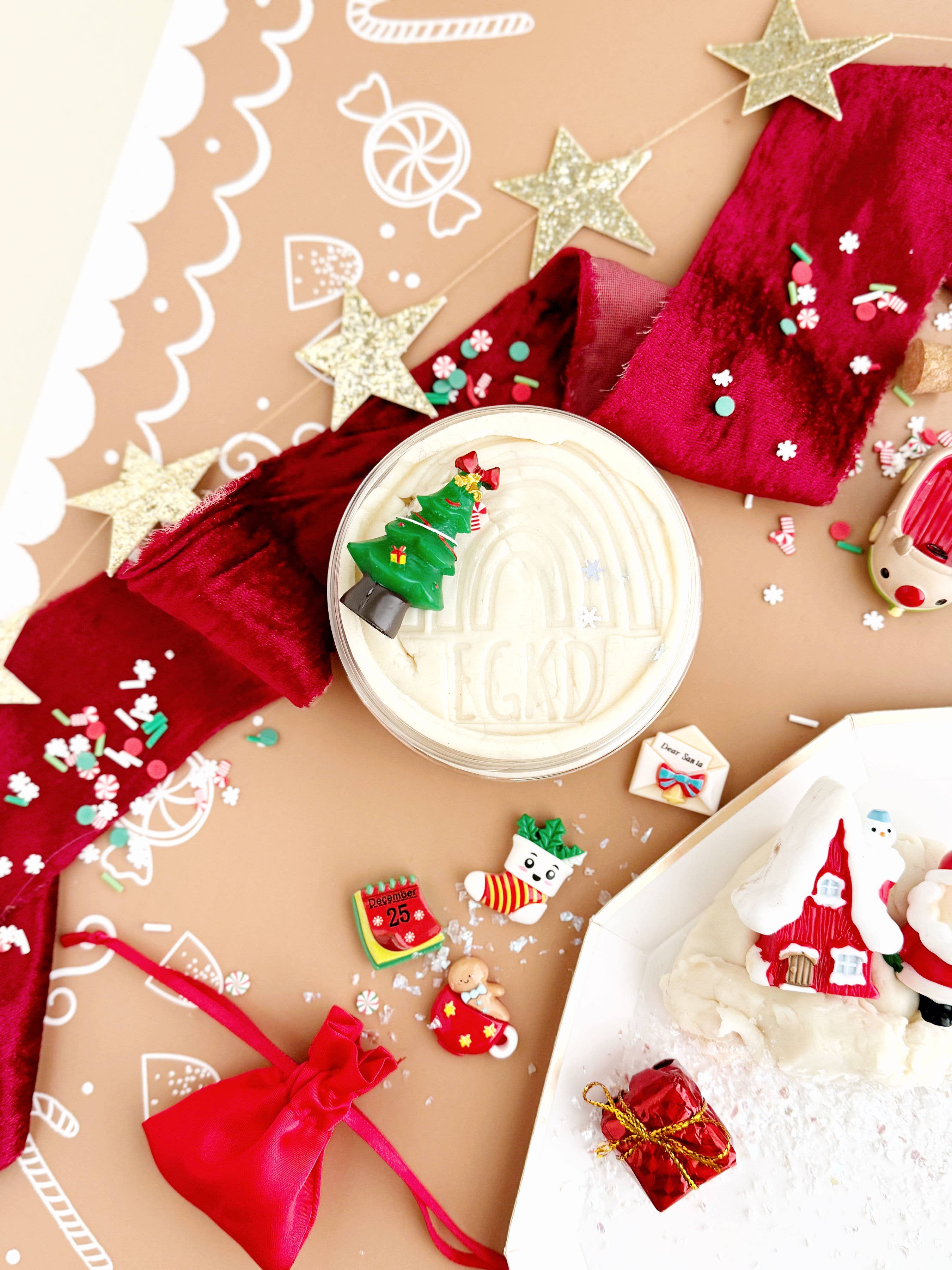 Santa's Cottage KidDough Play Kit