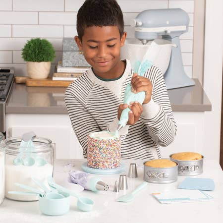 Playful Chef Cake Decorating