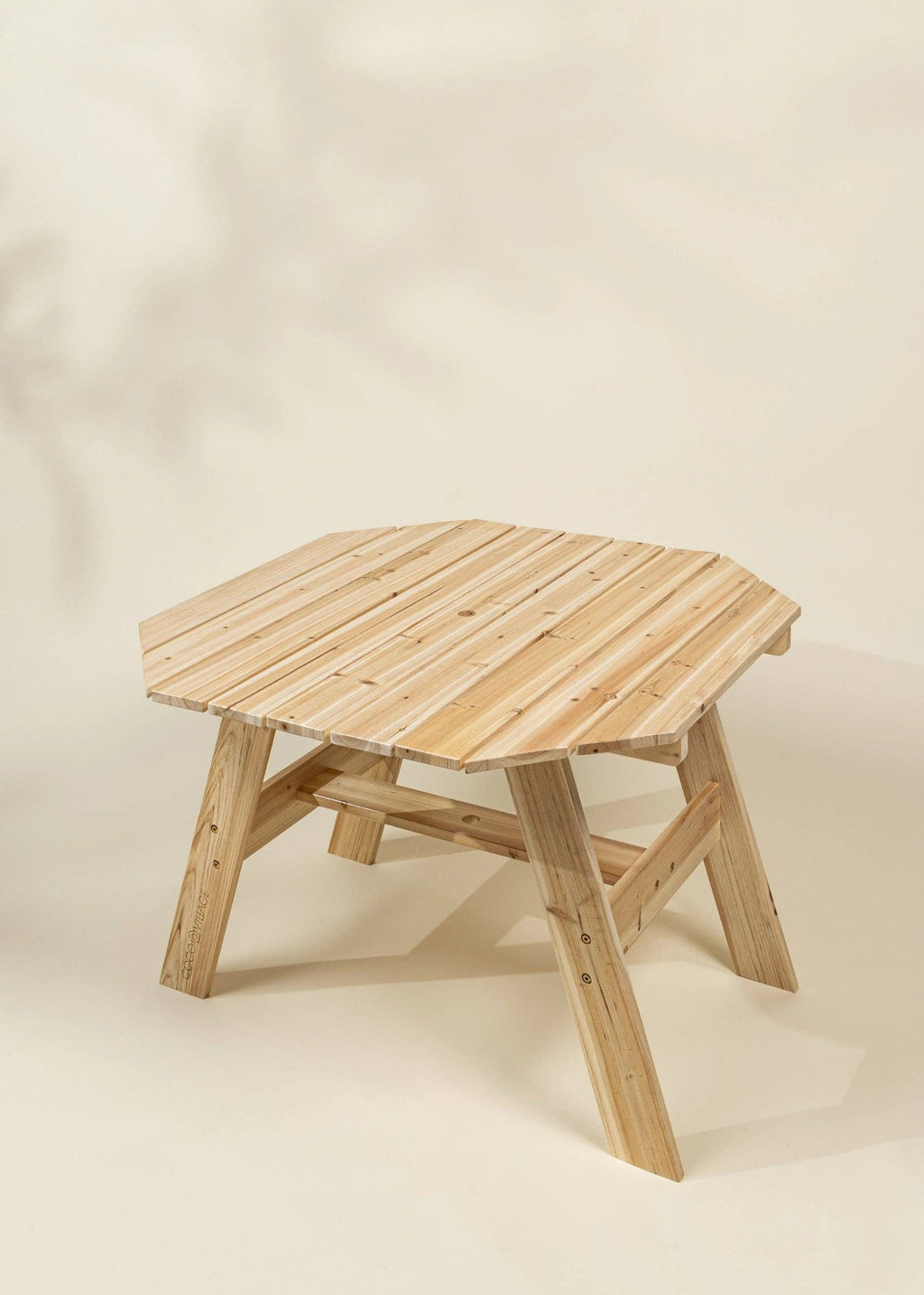Kids’ Patio Set 4 Chairs and Parasol–Under the Sea
