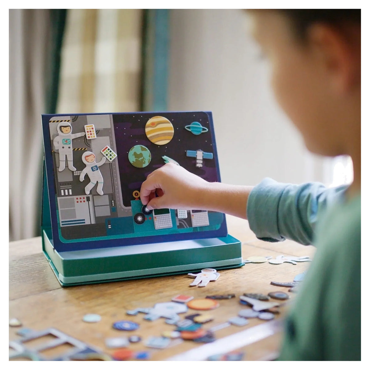 Outer Space Magnetic Play Scene