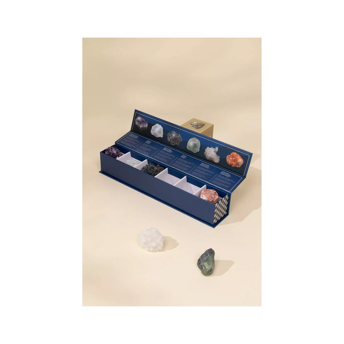 Set of 6 collectible Minerals - Mystic Pebbles